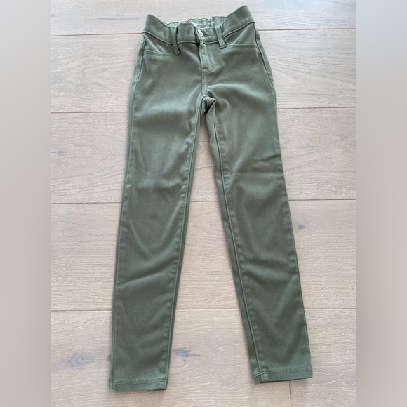 Girls pants and polo shirt - Picture 6 of 7